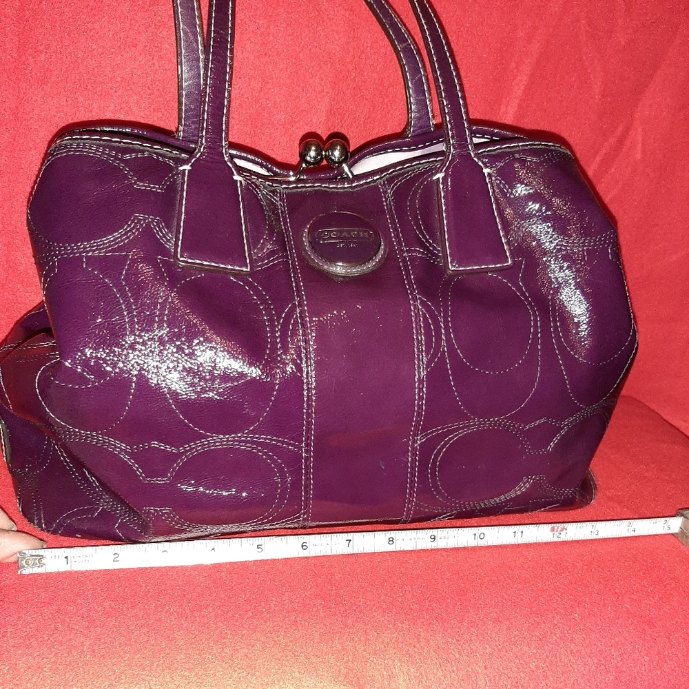 Authentic Coach - image 5